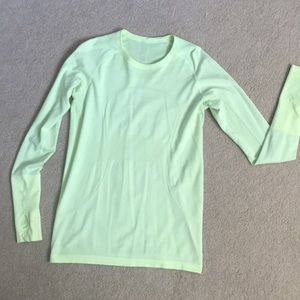 LuLu Lemon 🍋 long sleeve